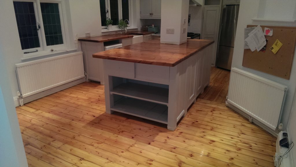 Floor and Kitchen worktop sanding and Refinishing Services
